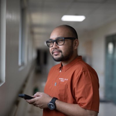 ItsMeZaZata's profile picture. Komm, Süßer Tod. And life went on, it was not the same but it went on.