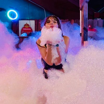 23 and Wild | content creator || product tester || your new fantasy || telegram~@livyro