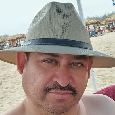 charlypera36694's profile picture. 