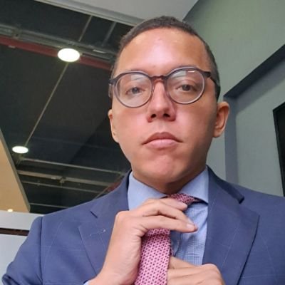 Abogado penalista. Candidato a magíster en Derecho Penal. Litigante en asuntos penales. Se escribe sobre temas de Derecho Penal.