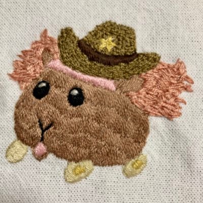 好きなものを雑多に アンティーク/刺繍/紅茶/ミニチュア/ゴスペラーズ💚/すみっコぐらし/モルカー/ペルソナ/FE風花雪月/ポケモン 最近野鳥が気になる👀素敵だなと思った物のいいね、無言フォロー失礼します