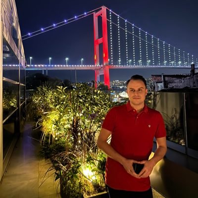 mrcolpa's profile picture. International Marketing & Sales 🌍