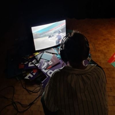 peppermintze's profile picture. 