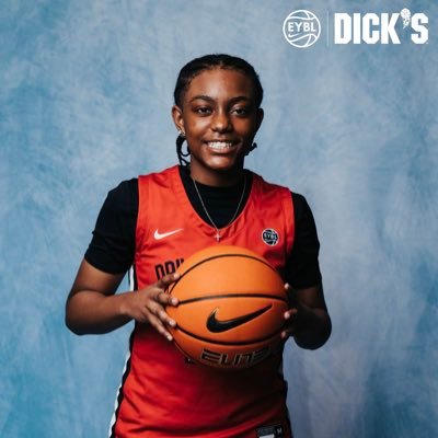Shamyaj13's profile picture. PG/SG. NCAA ID# 2106212268 @Shamyaj_13 WHS '27