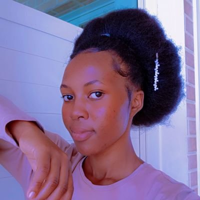 WinnieMasi77010's profile picture. 