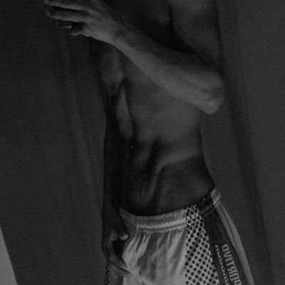 0Tyagovelasquez's profile picture. 🎢🎪