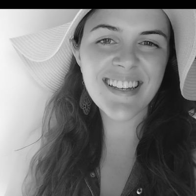 Stay at home wife, mother and homemaker.
Proud New Zealander 🇳🇿. Pro-Israel 🇮🇱. Pro-life. Anti-feminist. Torah keeper.