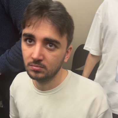 firatura4's profile picture. sakin bir insanım
