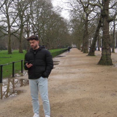 __GiiBeRT's profile picture. Ideals are peaceful, history is violent