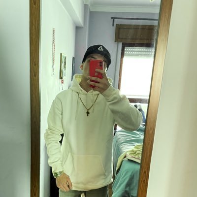 putztaativo's profile picture. 