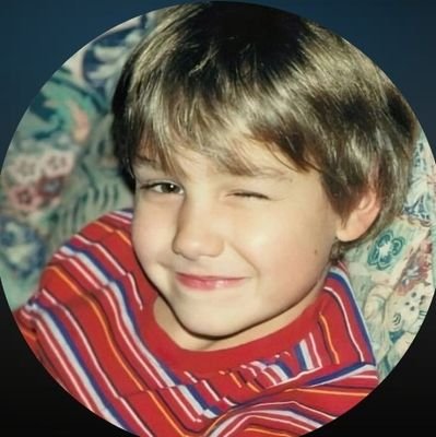 Pokiee_Yee's profile picture. The best things in life are not things ♡