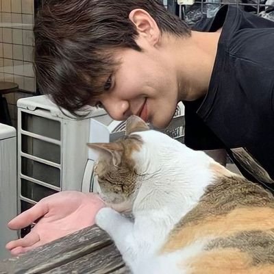 calovetee's profile picture. suka yupi, dewtee, chokunaston, williamest, pondphuwin, dan chupa chups ‼️🍰💐🐈