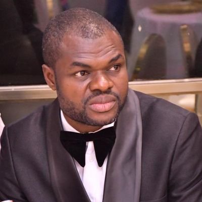 Philosophe | Mobutiste| candidat député national #Bumba2023
pratiquant du catholicisme|
proverbes 11:14| père de 3enfants marié à #NtumbaFidèleMarina