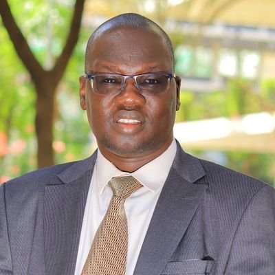 Career Banker | Senior Technical Advisor to the Cabinet Secretary for the Ministry of @EACAffairsKenya | Digital Strategist | Nomad | Football ⚽️ | #Arsenal