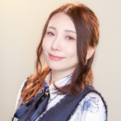 Web制作・名刺・ロゴデザイン・ECサイト制作・PR企画 ㍿イロドリデザイン代表取締役 |クリエイティブディレクター|7歳男児ママ|ひとり子育て|化粧品開発 https://t.co/y5CM89boWs|note https://t.co/8xGNZLx89y ※営業DM送って来られる方は即ブロック