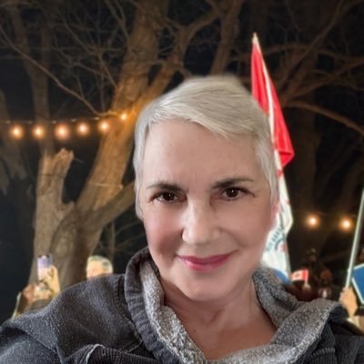 Shelley Crowley🇨🇦 Profile