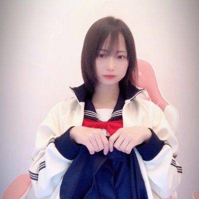 ed9txibWYgdY3WJ's profile picture. 