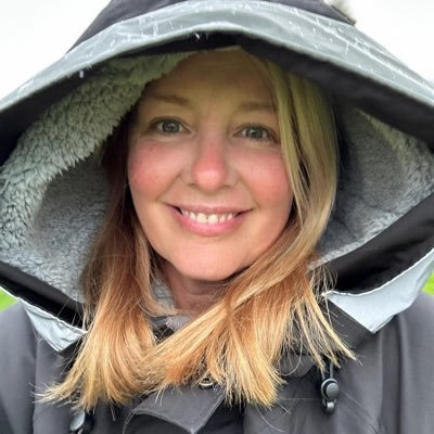 My boy, my rescue dogs, donkeys, budgies, friends, & things that fly, esp Tonkas. 2x Arctic Trekker. I also ❤️ ABBA 🤩 Professional Dog Walker and Pet Carer 🐶
