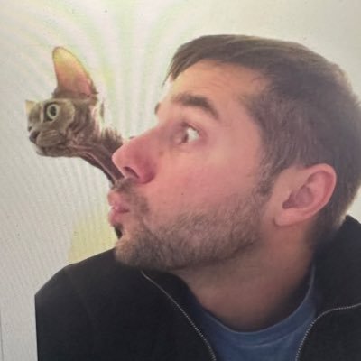 adrianbmtl's profile picture. 