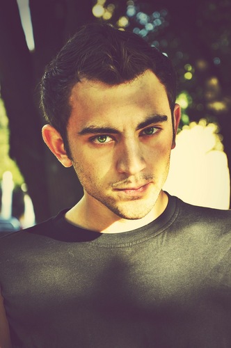 MegaGiff's profile picture. Nothing more