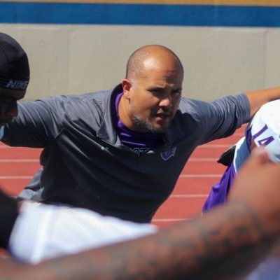 Line Backers Coach & Special Teams Coordinator
@RockfordUFB #KeepChoppingWood 🪵🪓
