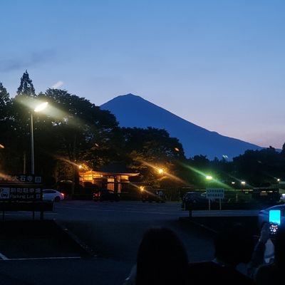 tony_8828's profile picture. penikmat dan pembaca sejarah.