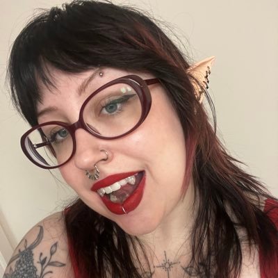 faegoddess111's profile picture. 