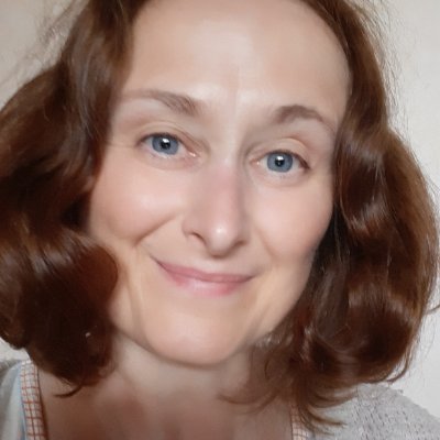 👩🏫Teacher 📚Writer 🙌 PranicHealing
Also on FB, IG and Medium ✍
First poetry collection