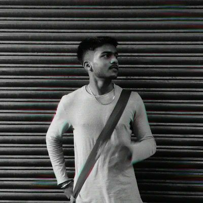 taareefhassan's profile picture. 