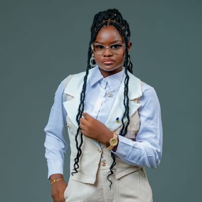 ClydeDonfack's profile picture. Promotrice culturelle et communicatrice passionnée, spécialisée en édition et arts graphiques. 
Fondatrice de Miss Authentique Cameroun.