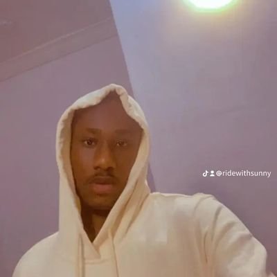 sunday_p_owei's profile picture. New Era ✨