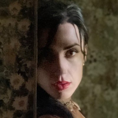 Your Boss 🏳️‍🌈| Dominatrix | Artist | Mover
