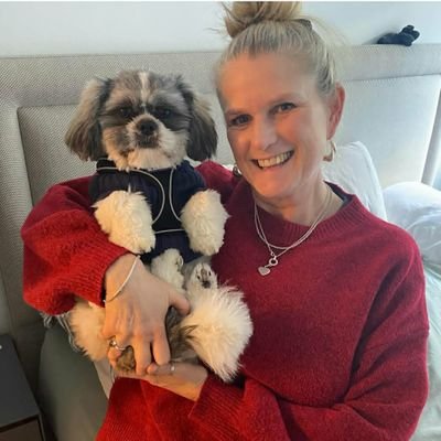 Lovelyngb's profile picture. Happiness isn't free, you have to work it out.