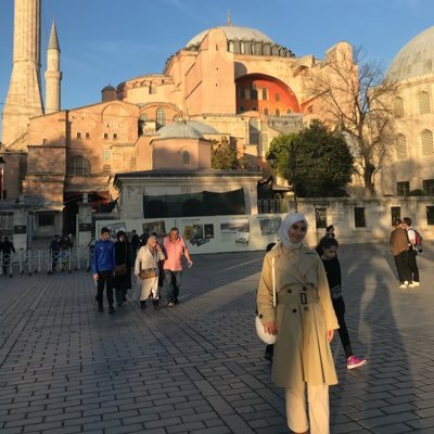 elifsardag's profile picture. Bir fani yolcu | omüif📚