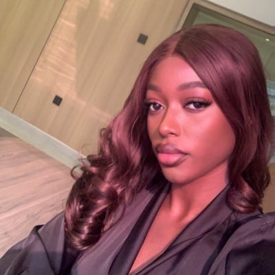 TinyBlackGirl.  Here to retweet stuff and laugh✌🏾