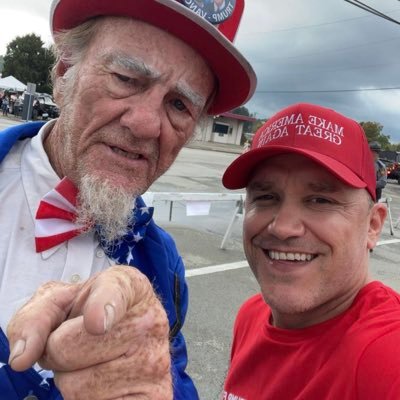 •Patriot• •Veteran• ❤️DOGECOIN 🇺🇸https://t.co/O9HU0qVlyX