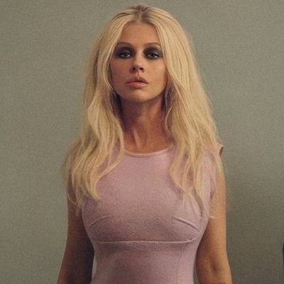Compte de fan sur Christina Aguilera (@Xtina) depuis 2005.
''I sing for freedom, and for love''.