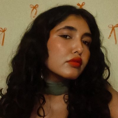 Heya it’s @Phoenixfawkes25 🌻Sustainable Mind Set | Educator | Alternative Photography & Visual Experiments 🌻 RCA Alumna 🌻