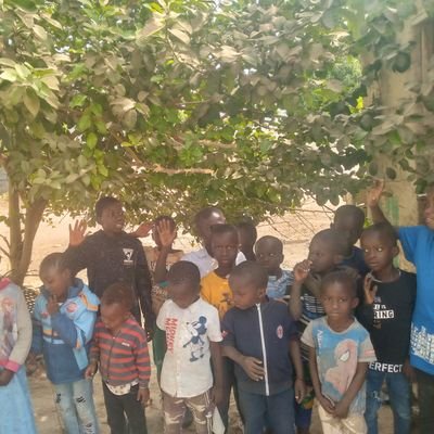 I am young man struggling to feed my family and my community siblings, help for food and medical care, I want your help, food and healthcare and etc, ✝️😇
