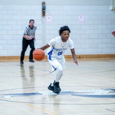 Aiden Hillery co2029 pg/sg 5’9 142 3.9 gpa no aau program contact me at @motionlessden@gmail.com