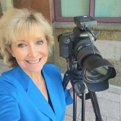 Multimedia Journalist; likes hiking, wildlife, travel, music, movies.
https://t.co/IVYDlr2hkO
https://t.co/q5GZN2Ts10