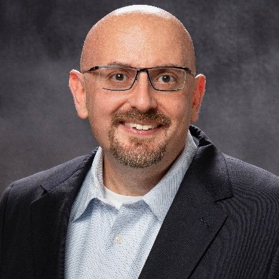 Professional Girl Dad; Author; EVP Media Strategy Track Start League; Former VP Editorial MileSplit/FloSports; 2-time Emmy award producer NBCOlympics.
