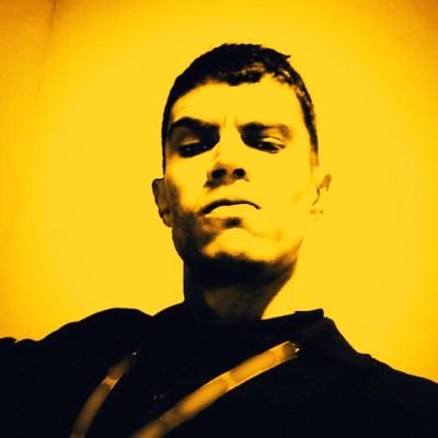 beatmurda's profile picture. Movies & Music 🎥🎧

'Think about the good times and never look back'