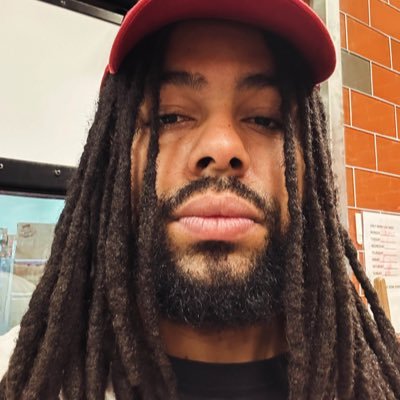 Gliphics_'s profile picture. Heavily medicated 🍃 NYC native 💫