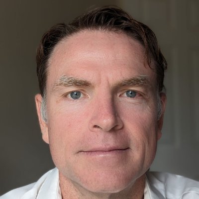 Licensed Investment Advisor | Financial Activist
Compassionate Self-Care Advocate
The Next Revolution Will Be Financial.