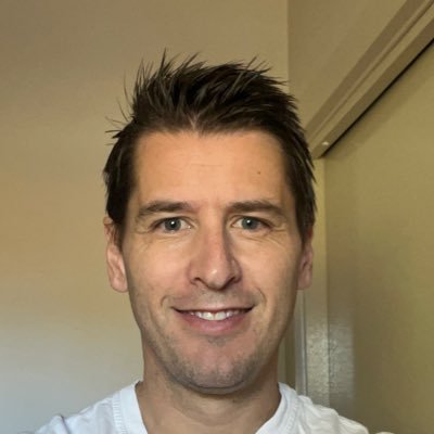 Founder https://t.co/Ej2RN3Qo1K - blazing-fast media delivery + https://t.co/qZHYSNsTtc - no code games for marketers ⚡ | Building in public 🚀