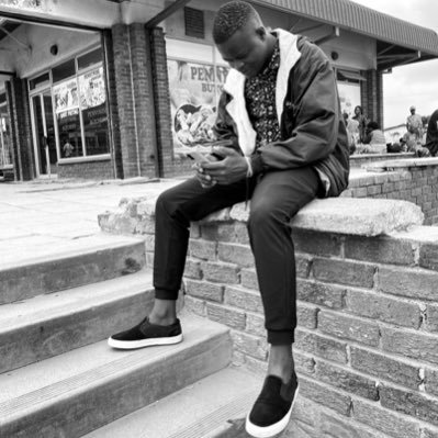 I SELL SHOES FOR LIVING 🥴......shoePlug🔌👞🥾👟 .. app or call +263780494842 …. plz follow my Channel➡️ https://t.co/AsTlwhX8j2