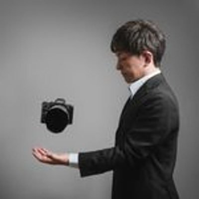 ストリート・ミニマル・時々ポートレート|その辺をぶらぶらしながら心惹かれる光景や瞬間を探しています|モデル・被写体募集中、詳細はリンク先noteをご覧ください