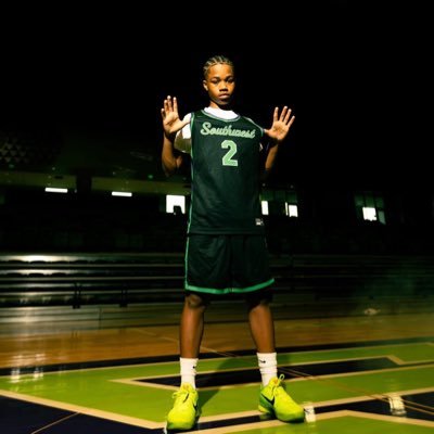 5’7 2027 PG LR Southwest high school (501-529-7233)