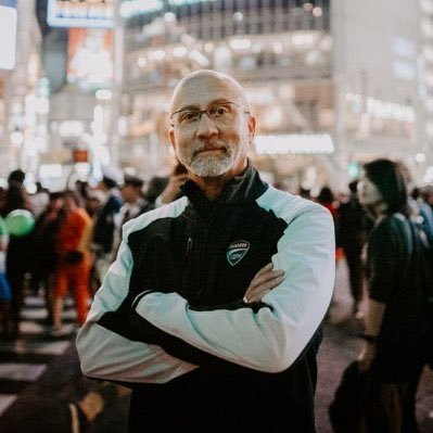 I help investors in their quest to beat Wall Street at its own game by sharing what I've learned 43+ years in global markets Private investor, trader, analyst